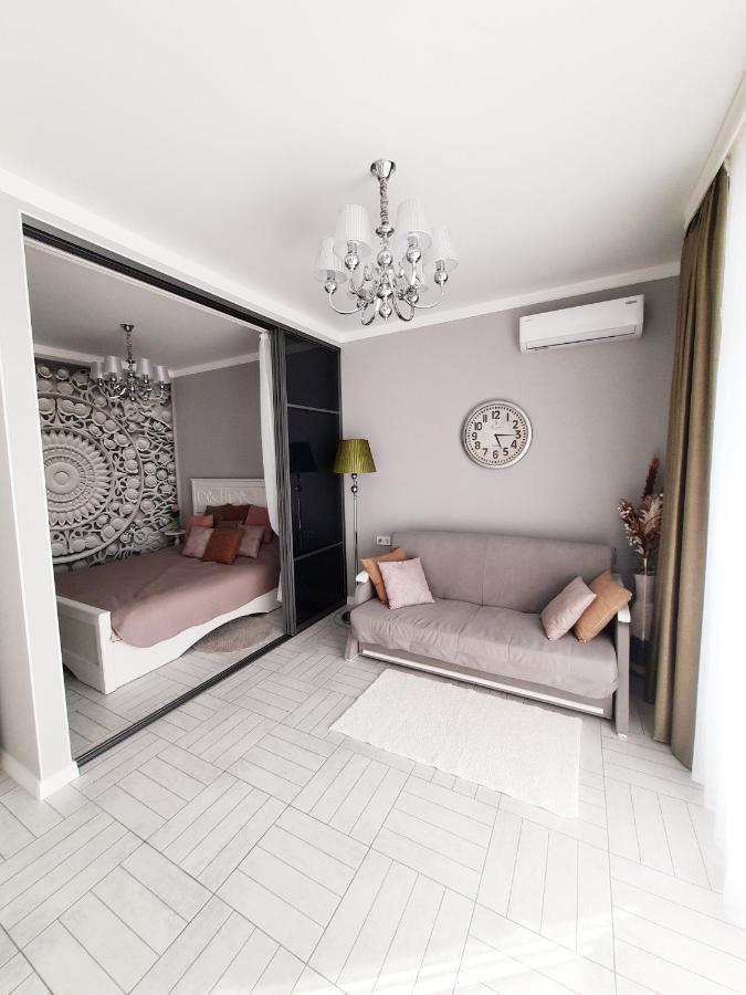 Luxury Apartments Park Fontanov نهر فونتانكا المظهر الخارجي الصورة